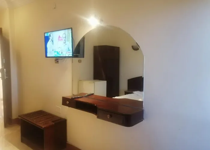 Eiffel Szálloda 3*
